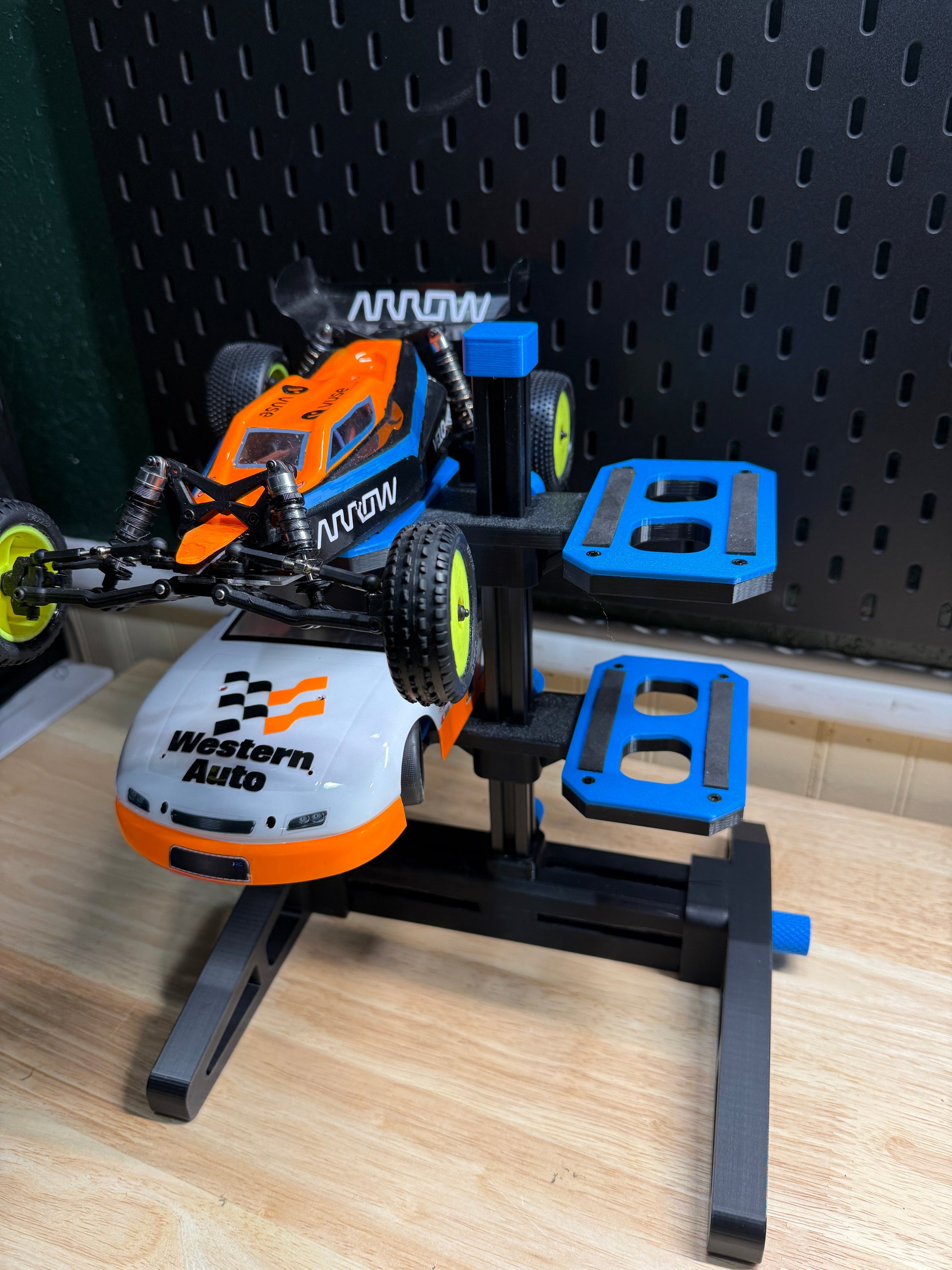 RC Small 2 Tier Car Stand - Fits 1:16- 1:18 Scale 1RC, Losi Mini T/B Everty Hobbies