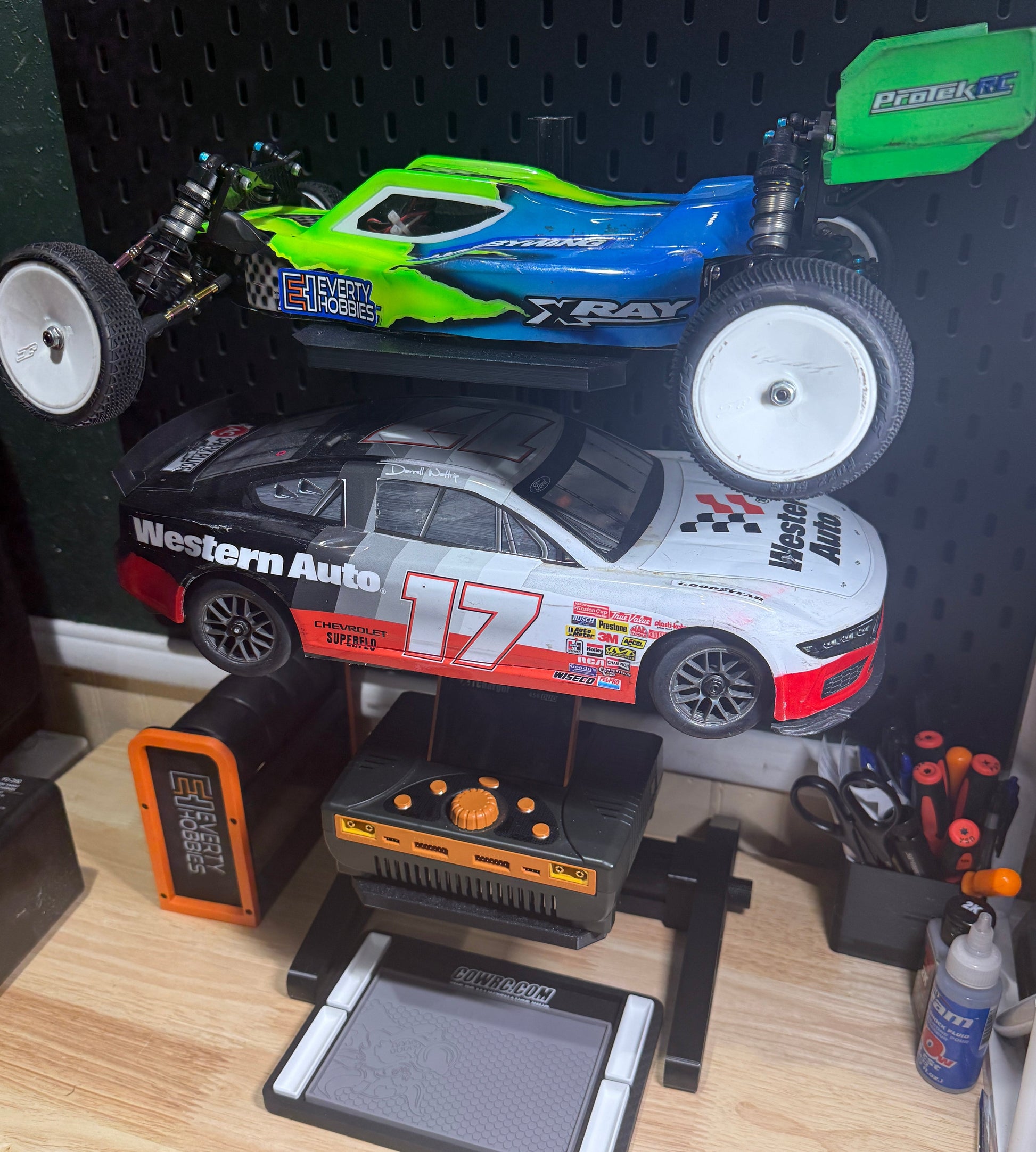 RC Car 3 Tier Stand - 1:10 Scale Display Pit Stand Everty Hobbies